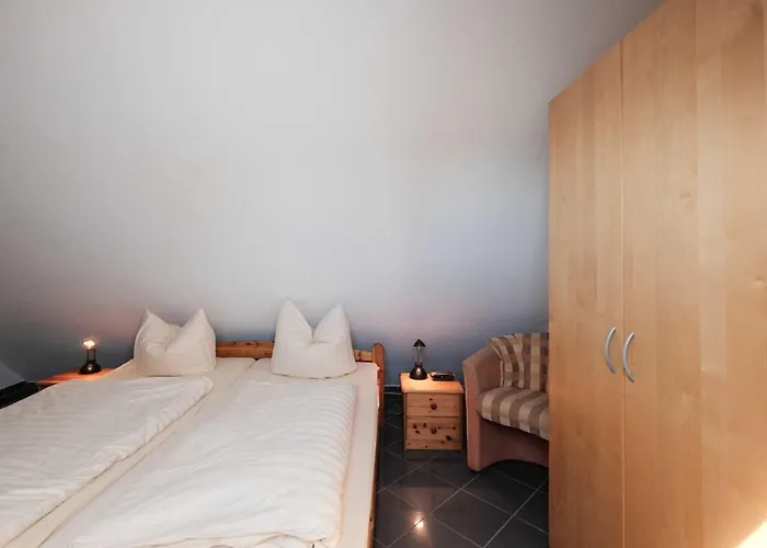 Bernstein-fewos Ca 15 Gehminuten Zum Ostseestrand شقة زيمبين